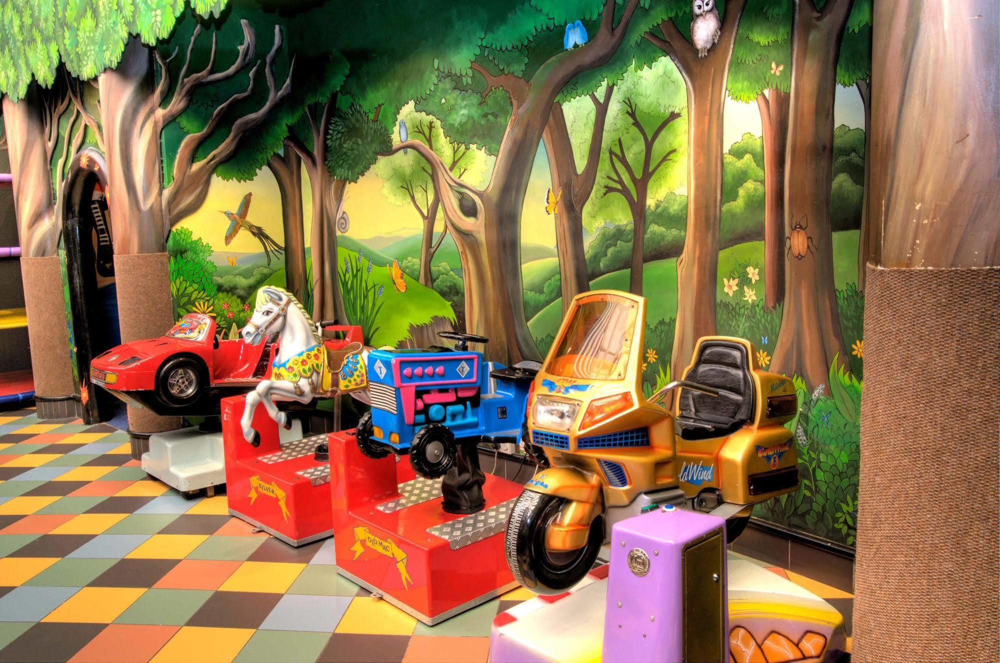 יוהנסבורג Carnival Club Hotel מראה חיצוני תמונה