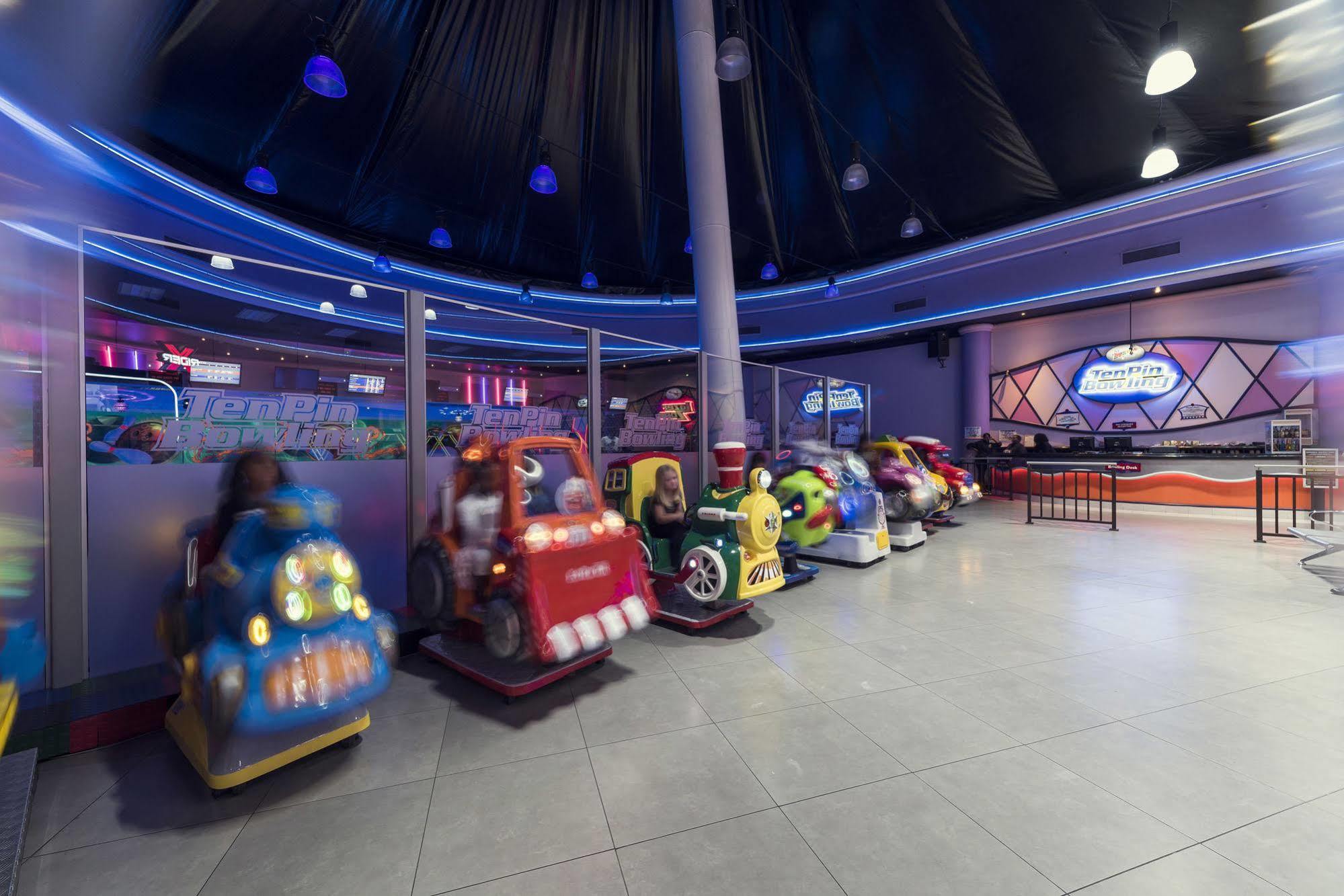 יוהנסבורג Carnival Club Hotel מראה חיצוני תמונה